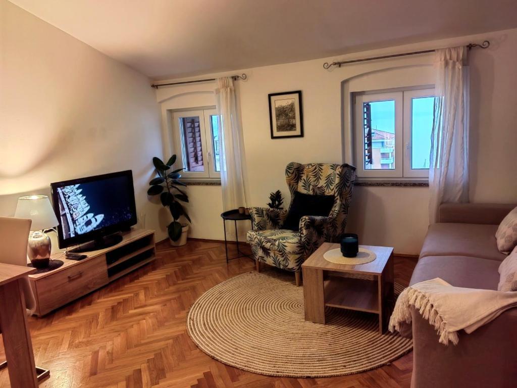 Apartment Albina Опатия Екстериор снимка